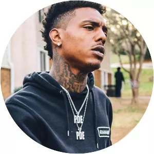 PDE Escobar - Musical artist