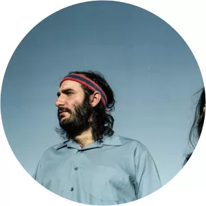 Pearl and The Oysters - Musical band