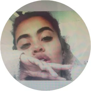 Pearl de Luna - Musical artist