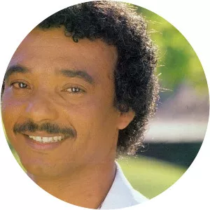 Pedrinho Da Flor - Musical artist