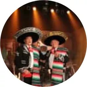 Pedro Bento & Ze Da Estrada - Musical group