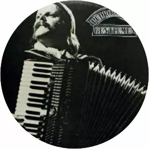 Pedro's Heavy Gentlemen