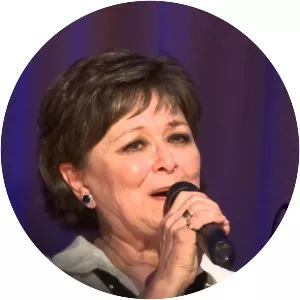 Peggy Lennon - Singer