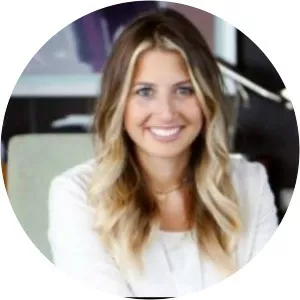 Pelin Akın - Hamdi Akın's daughter