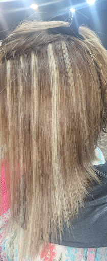 PELUQUERIA LOW COST PATERNA.Avda cortes valencianas 30b