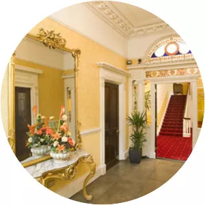 Pembroke Street Upper - 