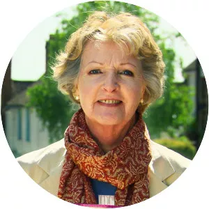 Penelope Keith's Hidden Villages