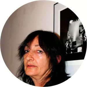 Pennie Smith - English photographer