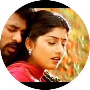 Pennin Manathai Thottu