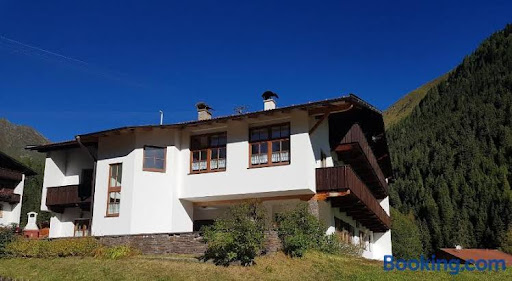 Pension Alpenrose - Boarding house in Sankt Sigmund im Sellrain, Austria