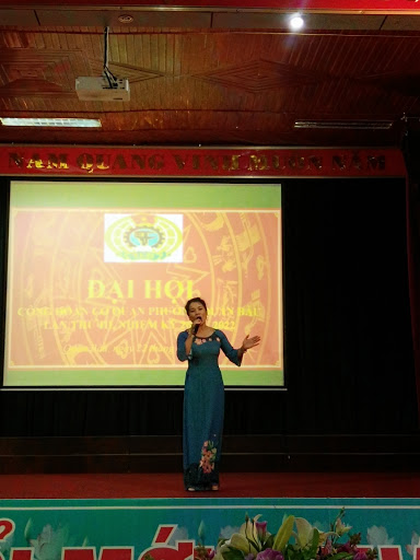 People's committee of Quan Bau Ward - County government office in Vinh, Vietnam