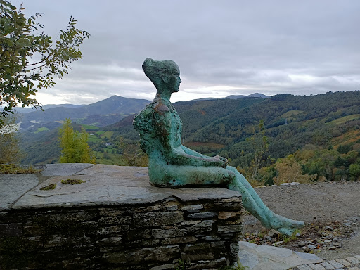 Peregrina repousando