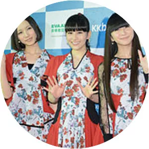 Perfume - Pop group