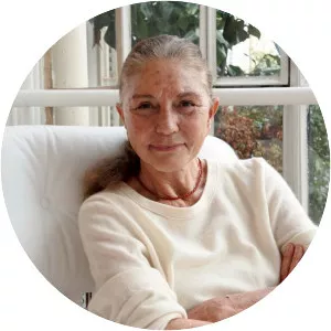 Perla Servan-Schreiber - Author