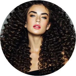 Perms, Relaxers & Straighteners