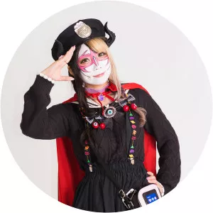 Perolina Usami Musician