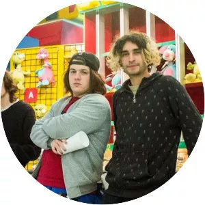 Perras On The Beach - Musical group