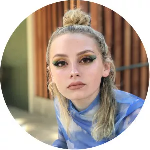 Persia Numan - Musician ‧ Gary Numan's daughter