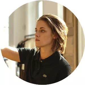 Personal Shopper - 2016 ‧ Drama/Mystery ‧ 1h 45m