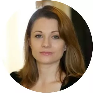 Peta Shannon - Actress