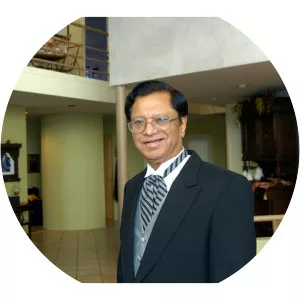 Pete Gavankar photograph