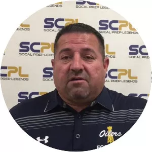 Pete Gonzalez - American football player