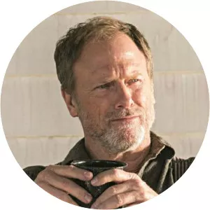 Peter Abernathy - TV character