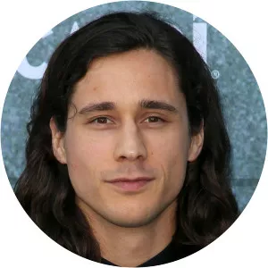 Peter Gadiot