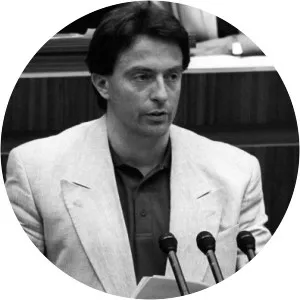 Peter-Michael Diestel