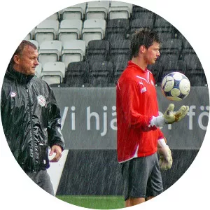 Peter Rosendahl - Football player