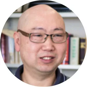 Peter Yongqi Gu photograph