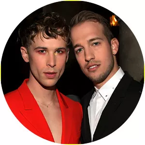 Peter Zurkuhlen - Tommy Dorfman's ex-husband