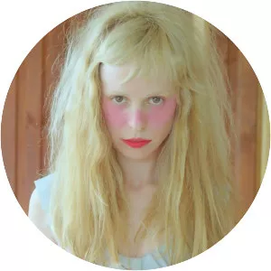 Petite Meller