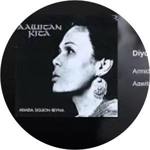 Petra Furagganan photograph