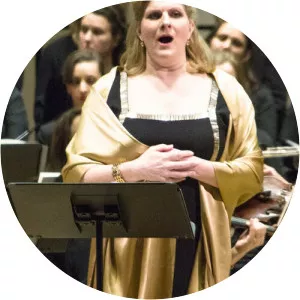 Petra-Maria Schnitzer