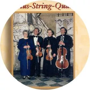 Petras Kunca Musician