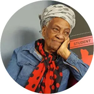 Petronella Breinburg - Author