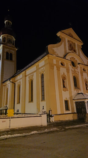 Pfarrhaus Fulpmes - Rectory in Fulpmes, Austria
