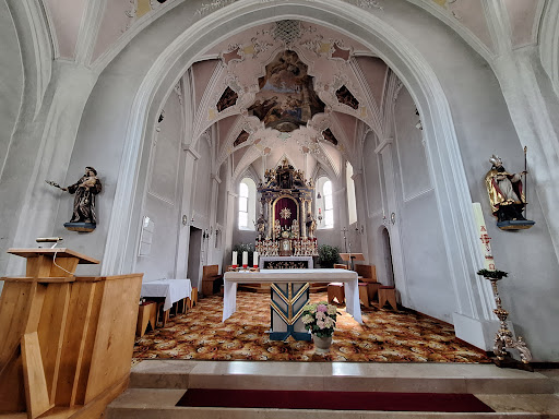 Pfarrkirche Niederau - Catholic church in Niederau, Austria