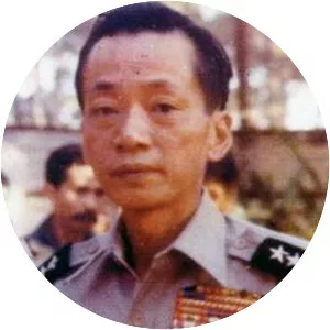 Phạm Văn Phú - Military personnel
