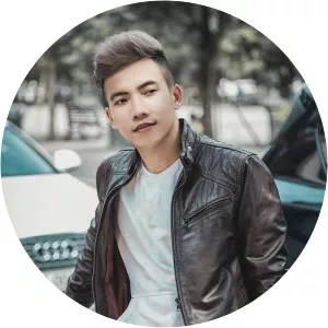 Pham Truong - Singer