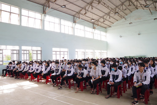 Phan Chu Trinh High School - Senior high school in Vietnam
