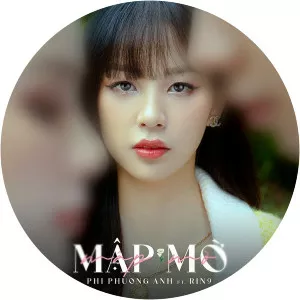Phi Phuong Anh - Vietnamese singer