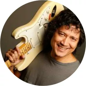Phil Ceberano - Guitarist ‧ Kate Ceberano's brother