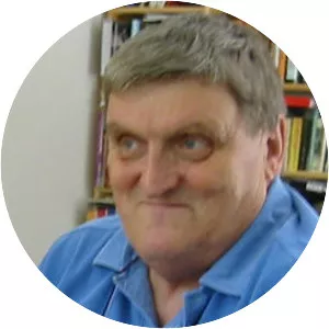 Philip Newth - Norwegian author