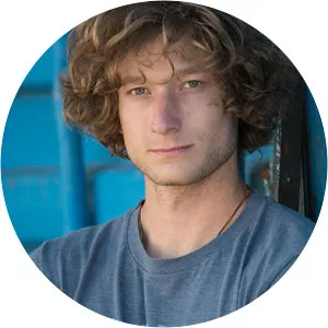 Philipp Hans - Moritz Hans' brother