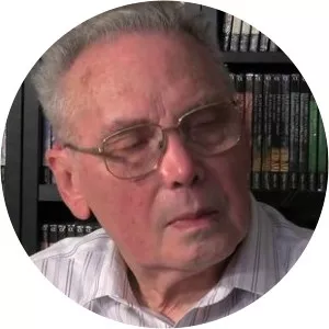 Philippe Sellier - French literary critic