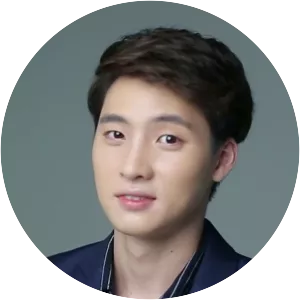 Phiravich Attachitsataporn