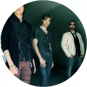 Phoenix Ash - Musical group