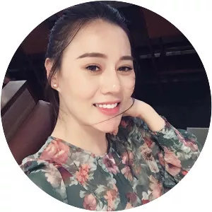 Phuong Oanh - Actress